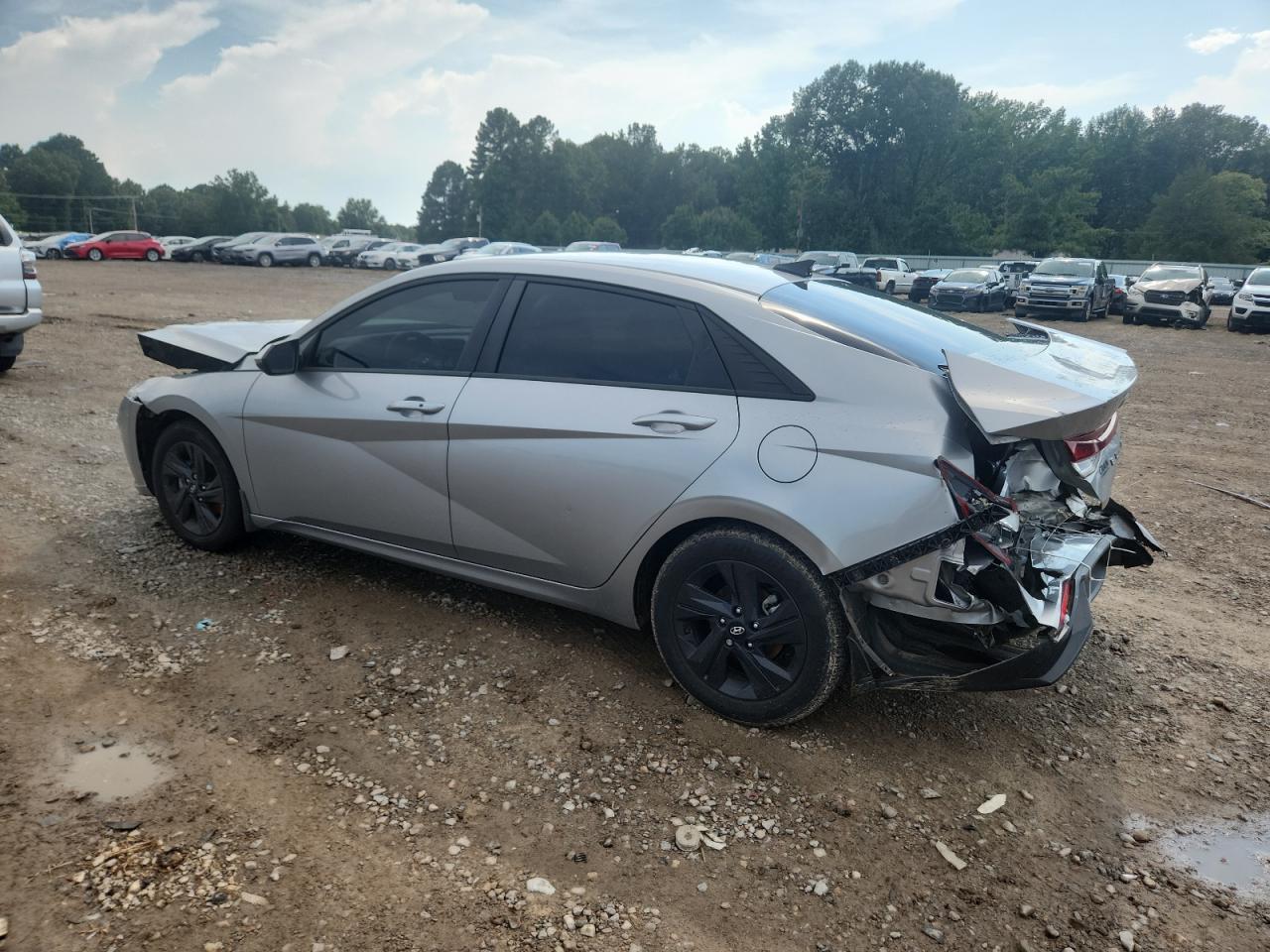 Hyundai ELANTRA Sel