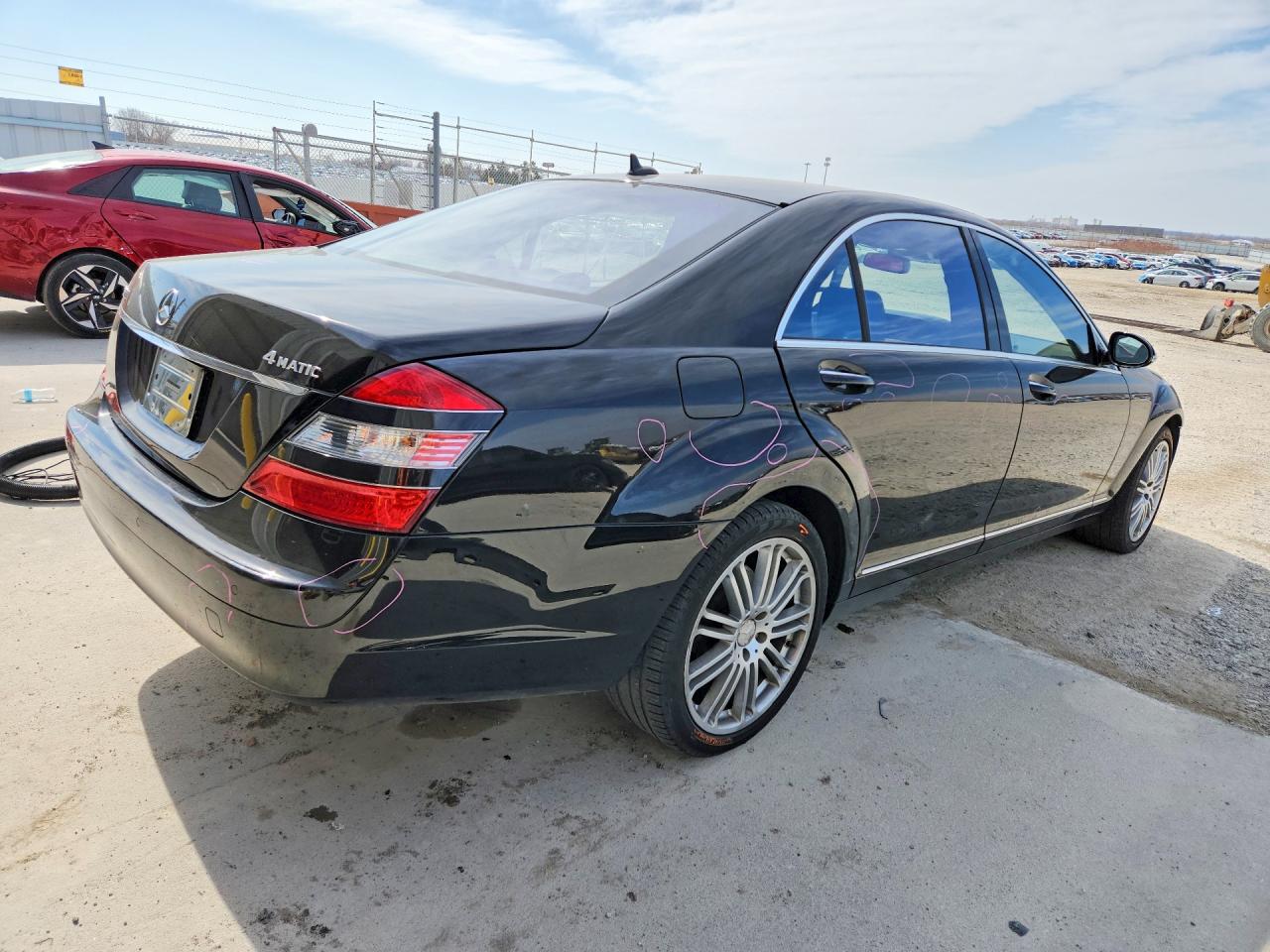 Mercedes-Benz S-Class 550 4matic