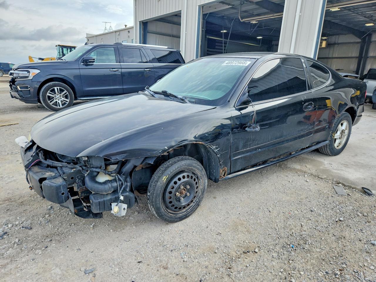 Salvage Oldsmobile Alero Image