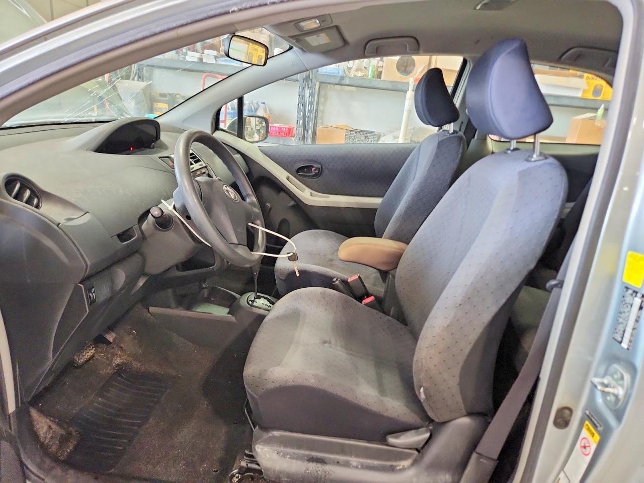 Toyota Yaris Base