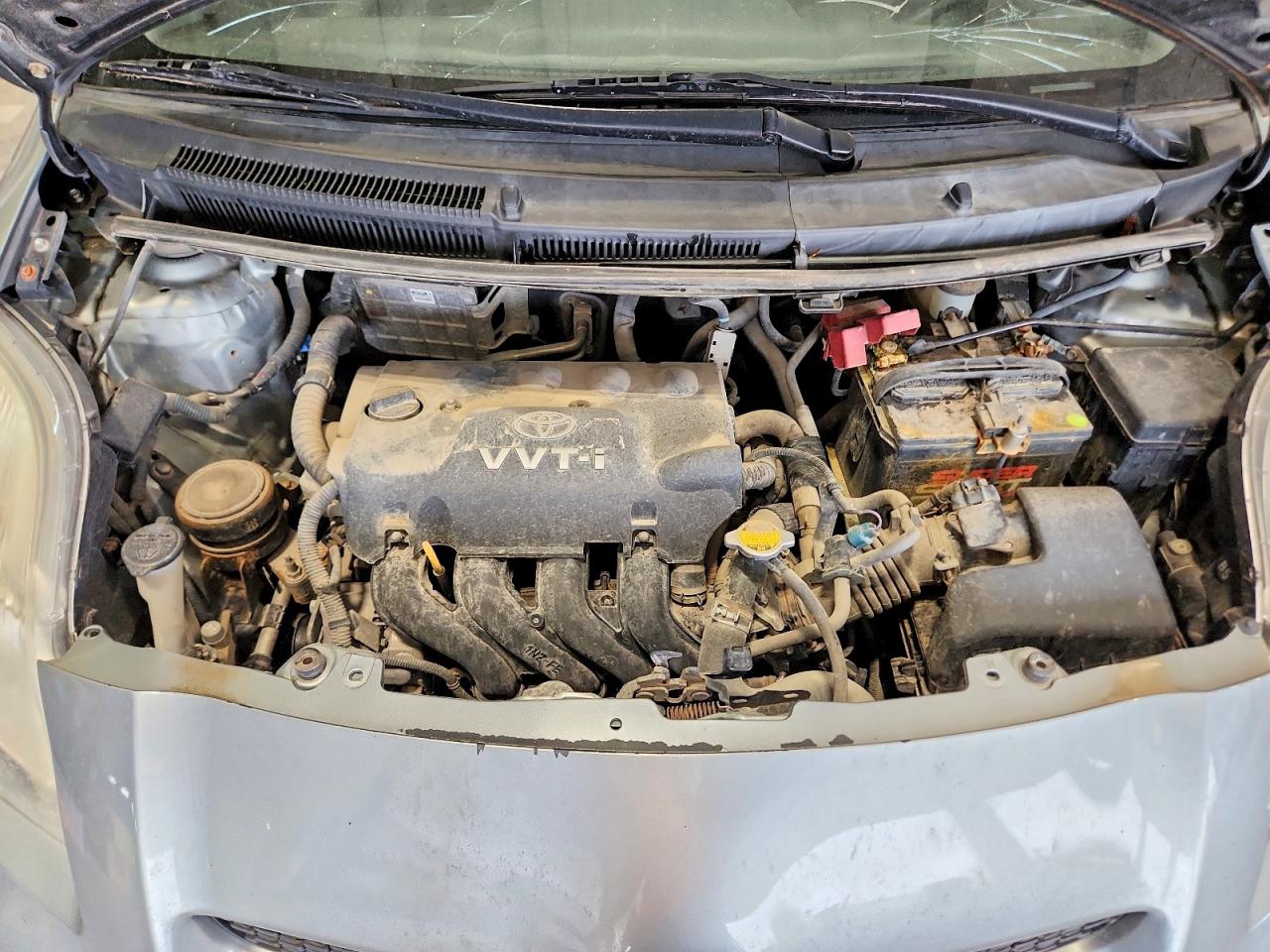 Toyota Yaris Base