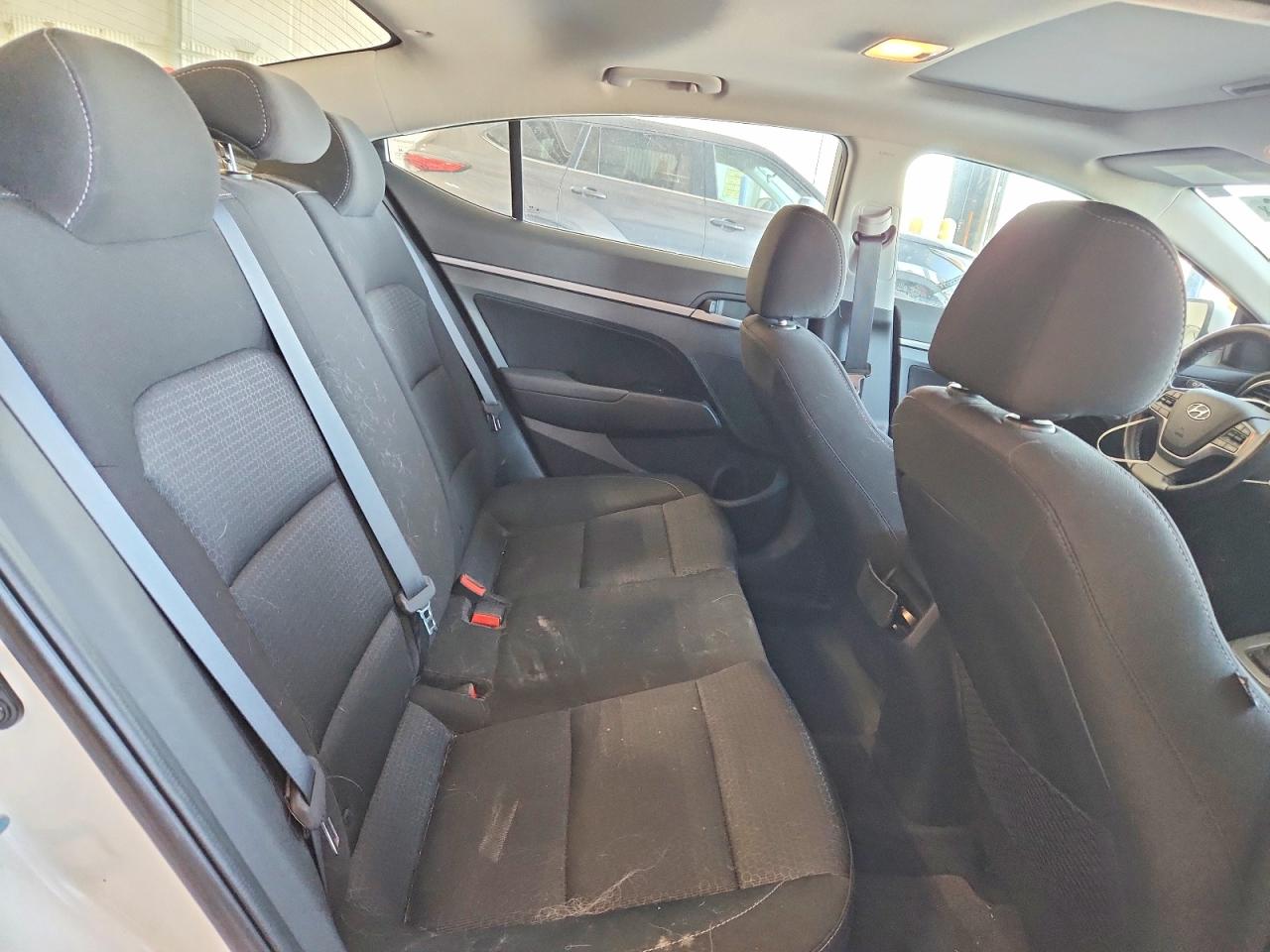 Hyundai ELANTRA Value Edition