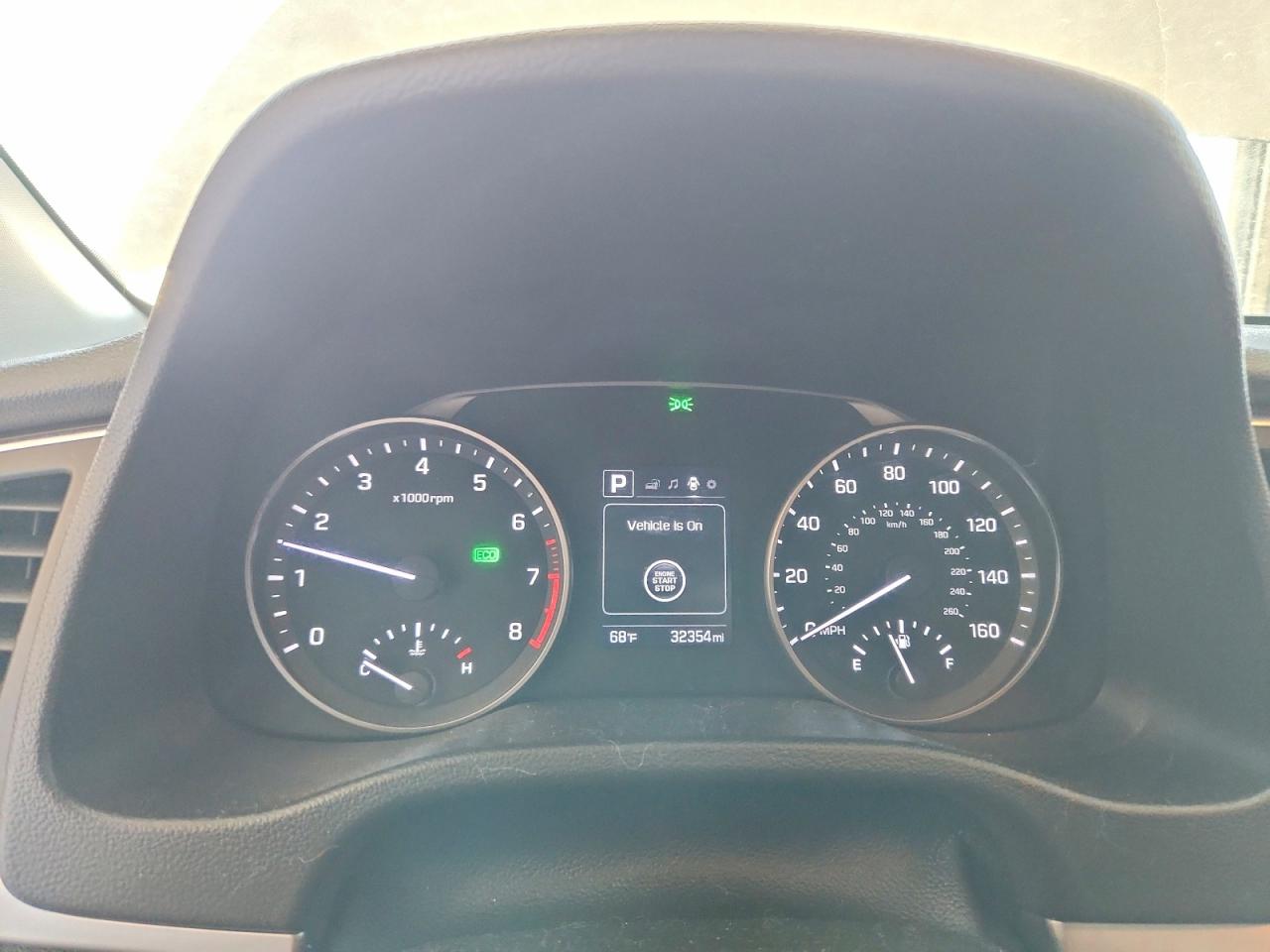 Hyundai ELANTRA Value Edition