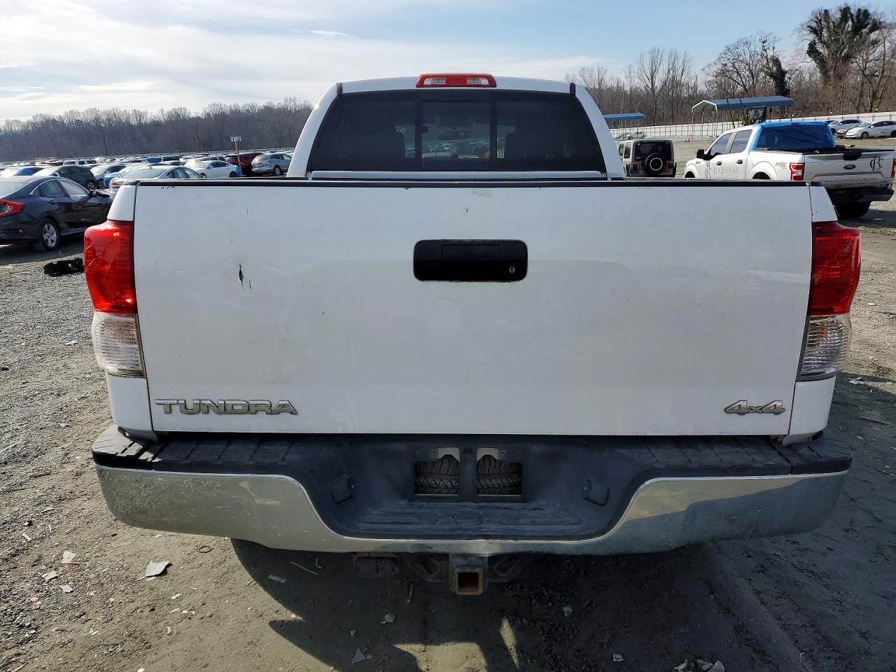 Toyota Tundra Double Cab Sr5