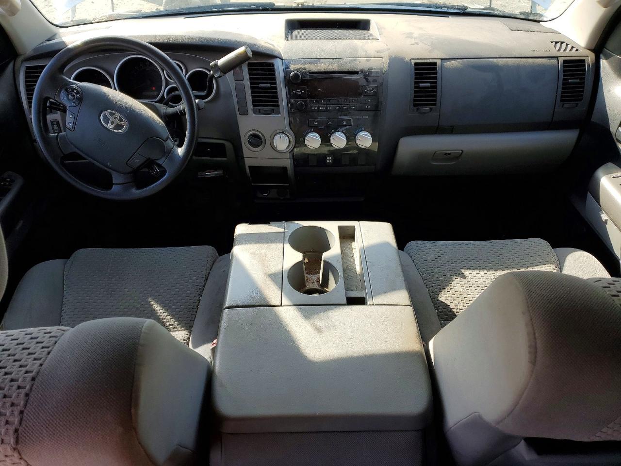 Toyota Tundra Double Cab Sr5