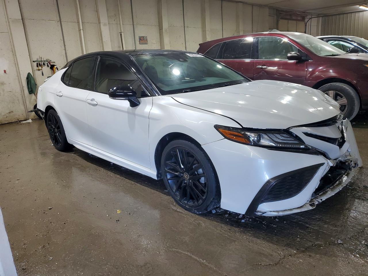 Toyota Camry Xse