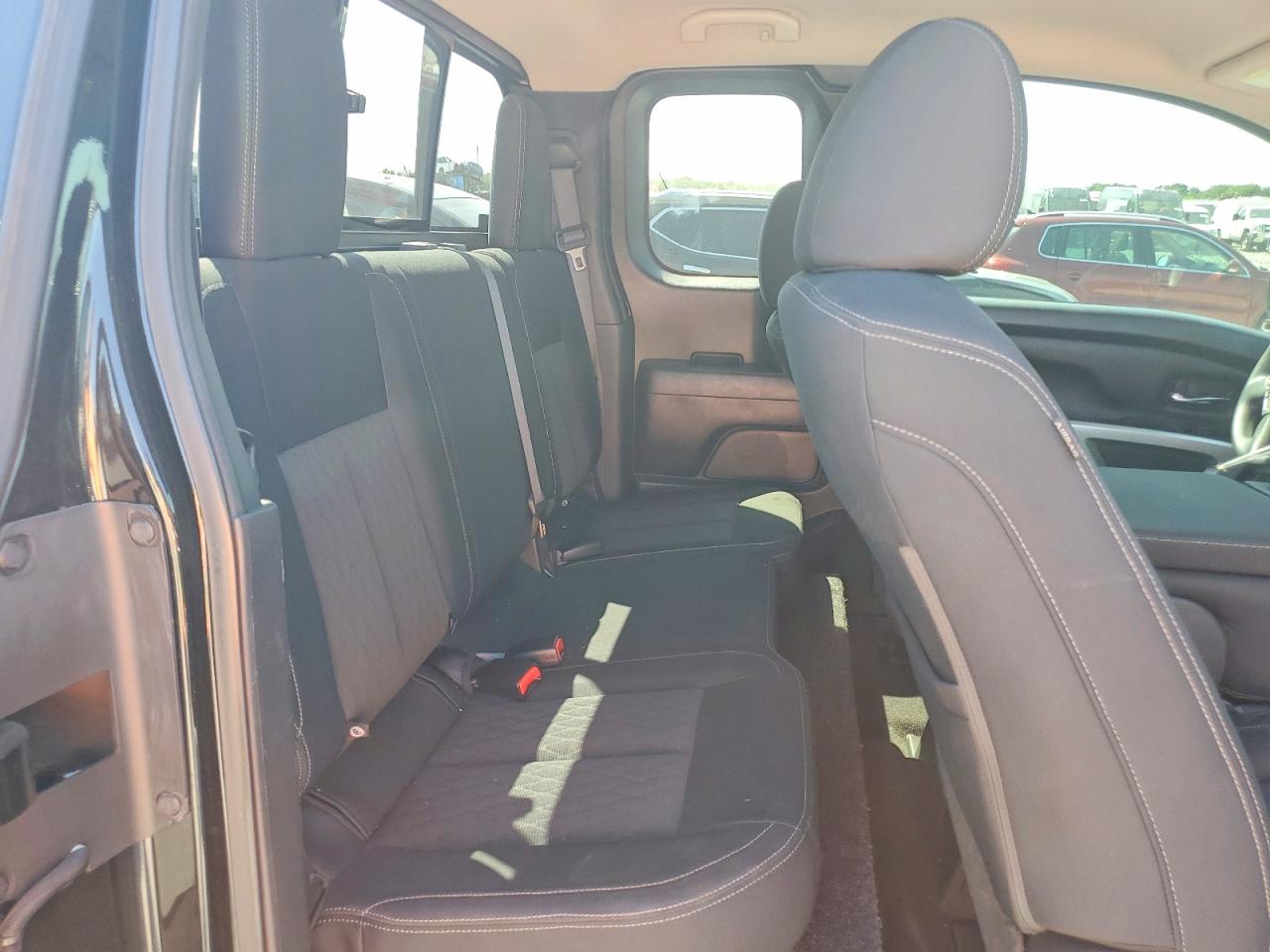 Nissan Titan S