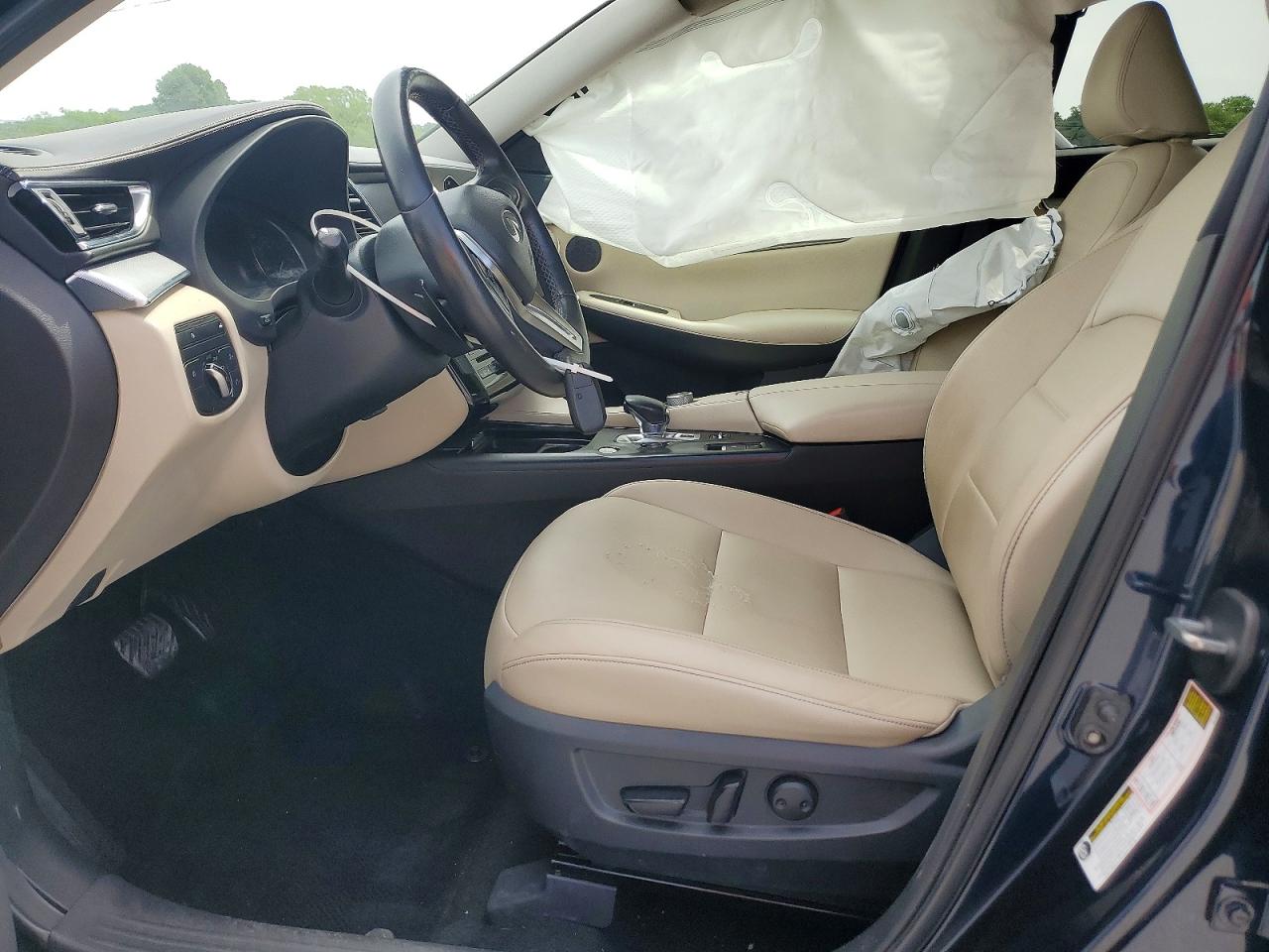 INFINITI Qx Luxe