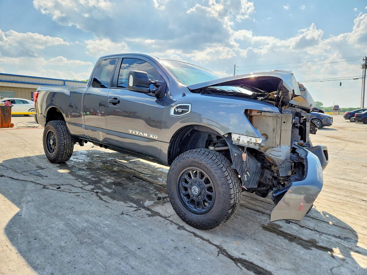 Nissan Titan S