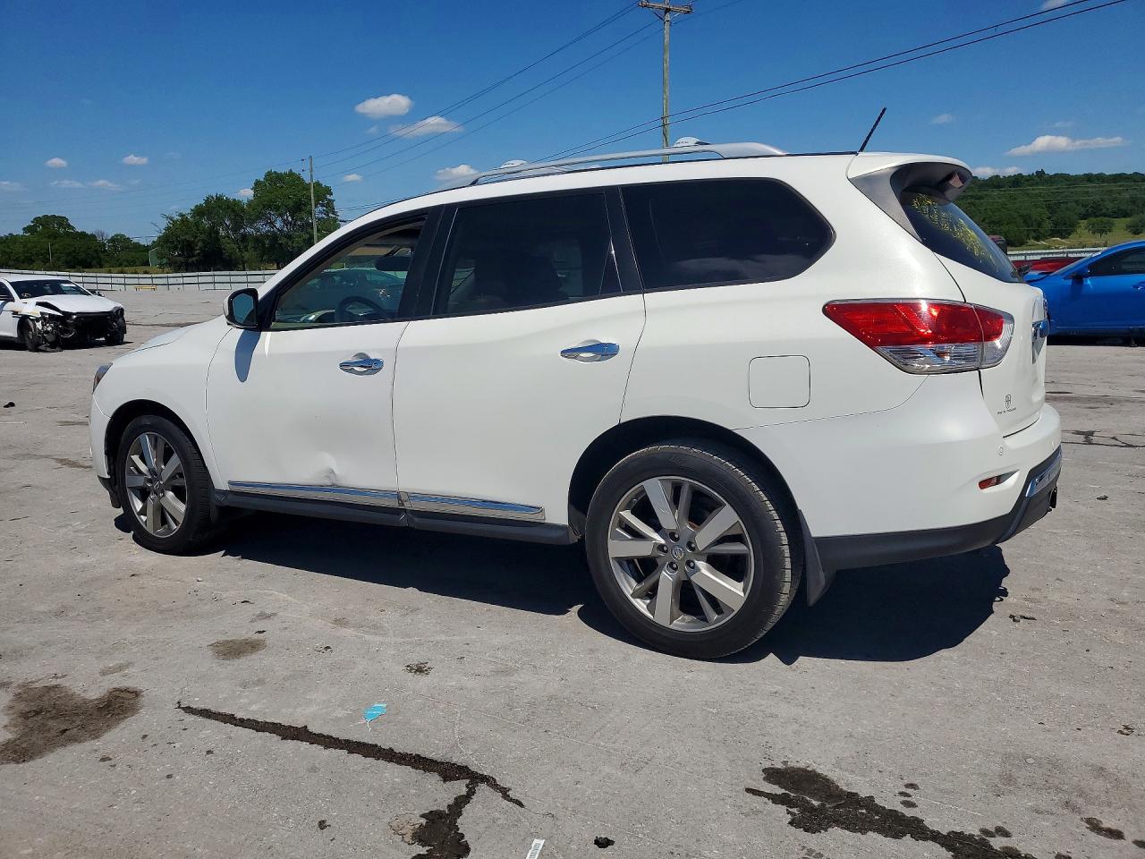 Nissan Pathfinder S