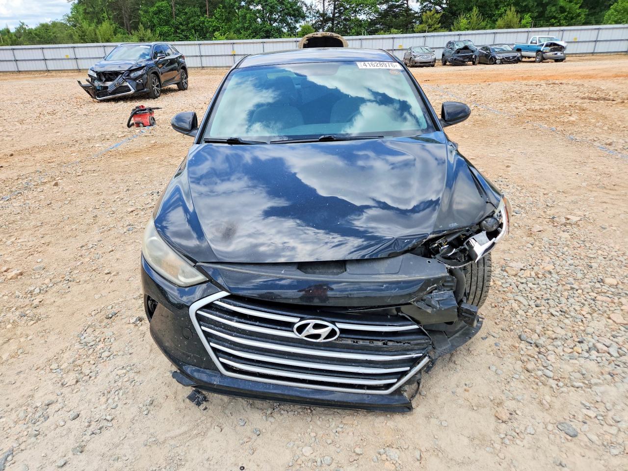 Hyundai ELANTRA Sel