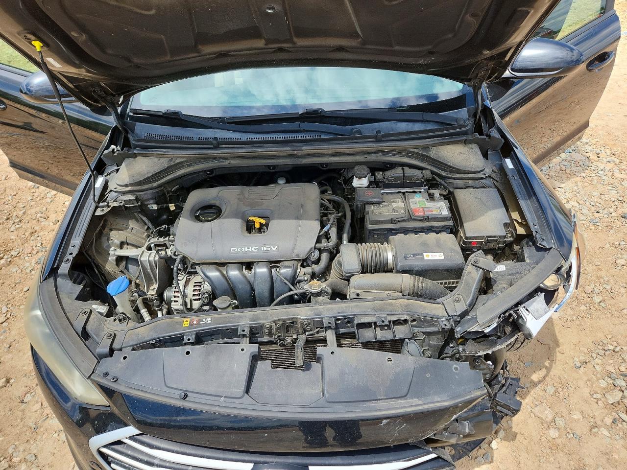 Hyundai ELANTRA Sel
