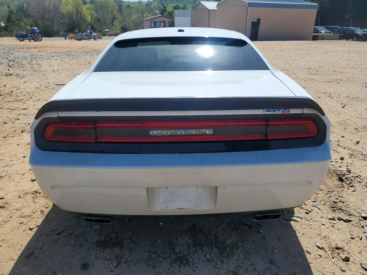 Dodge Challenger Srt-8