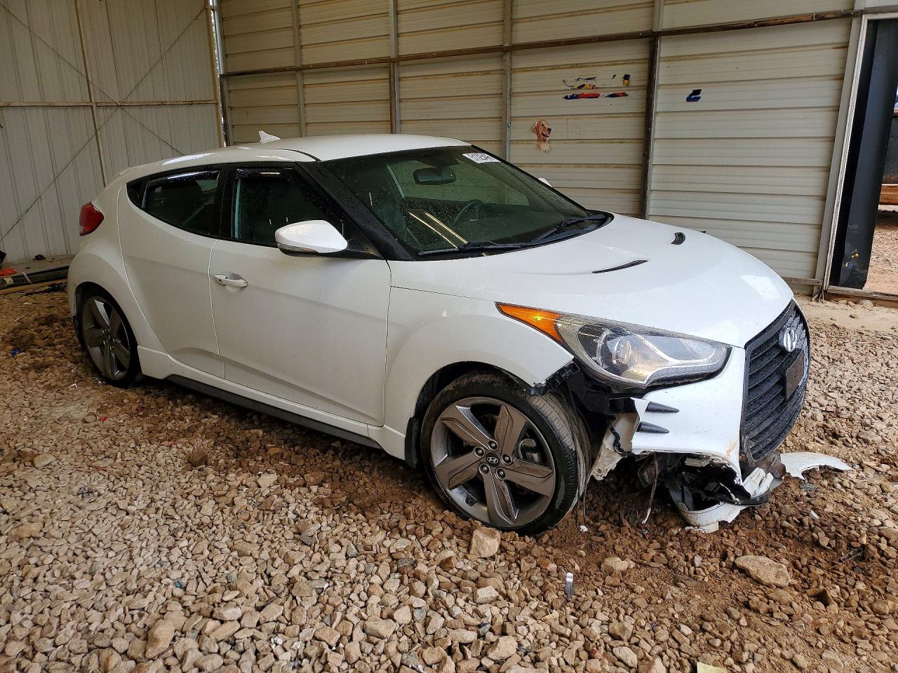 Hyundai VELOSTER Turbo