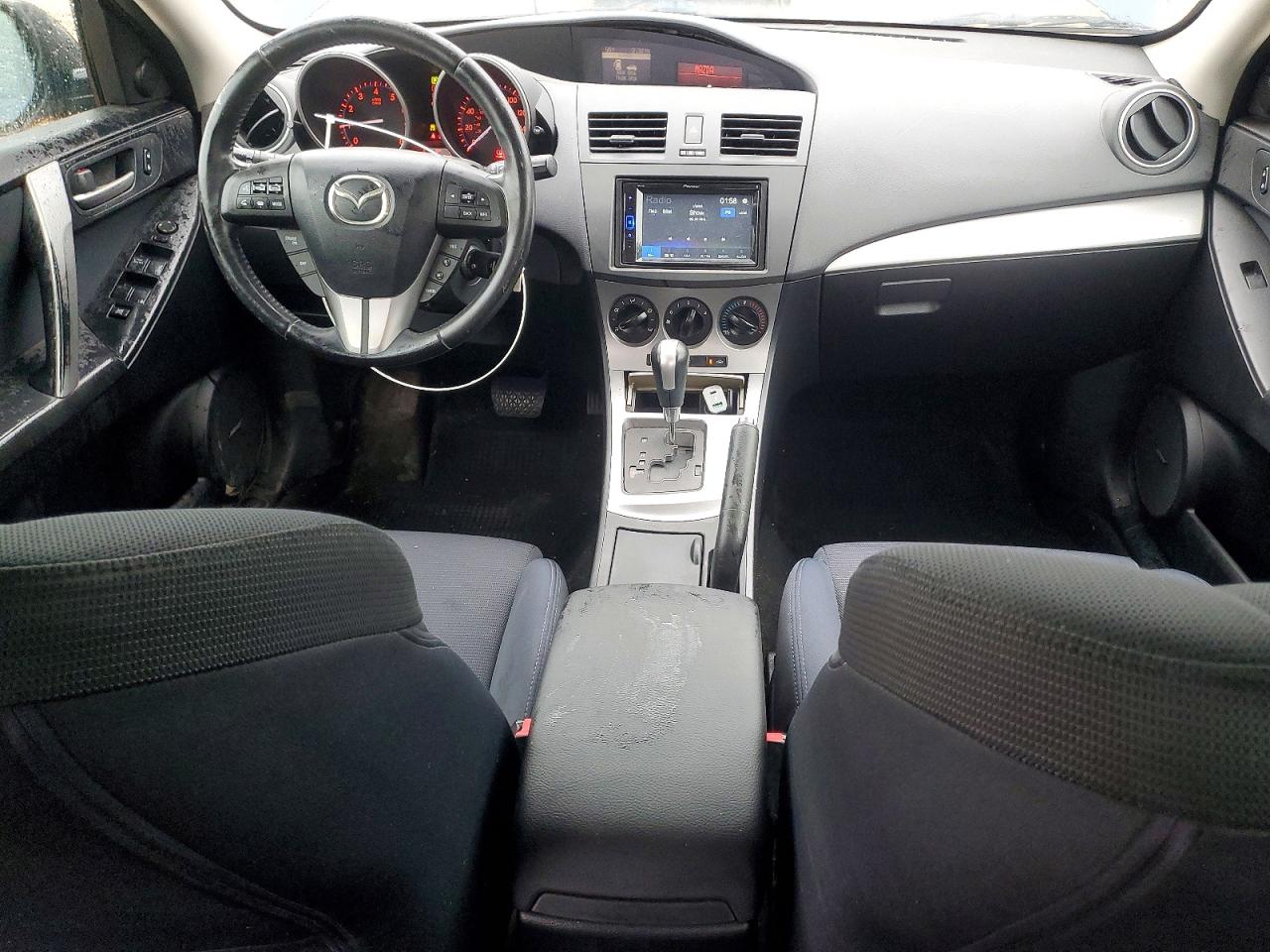 Mazda Mazda3 S