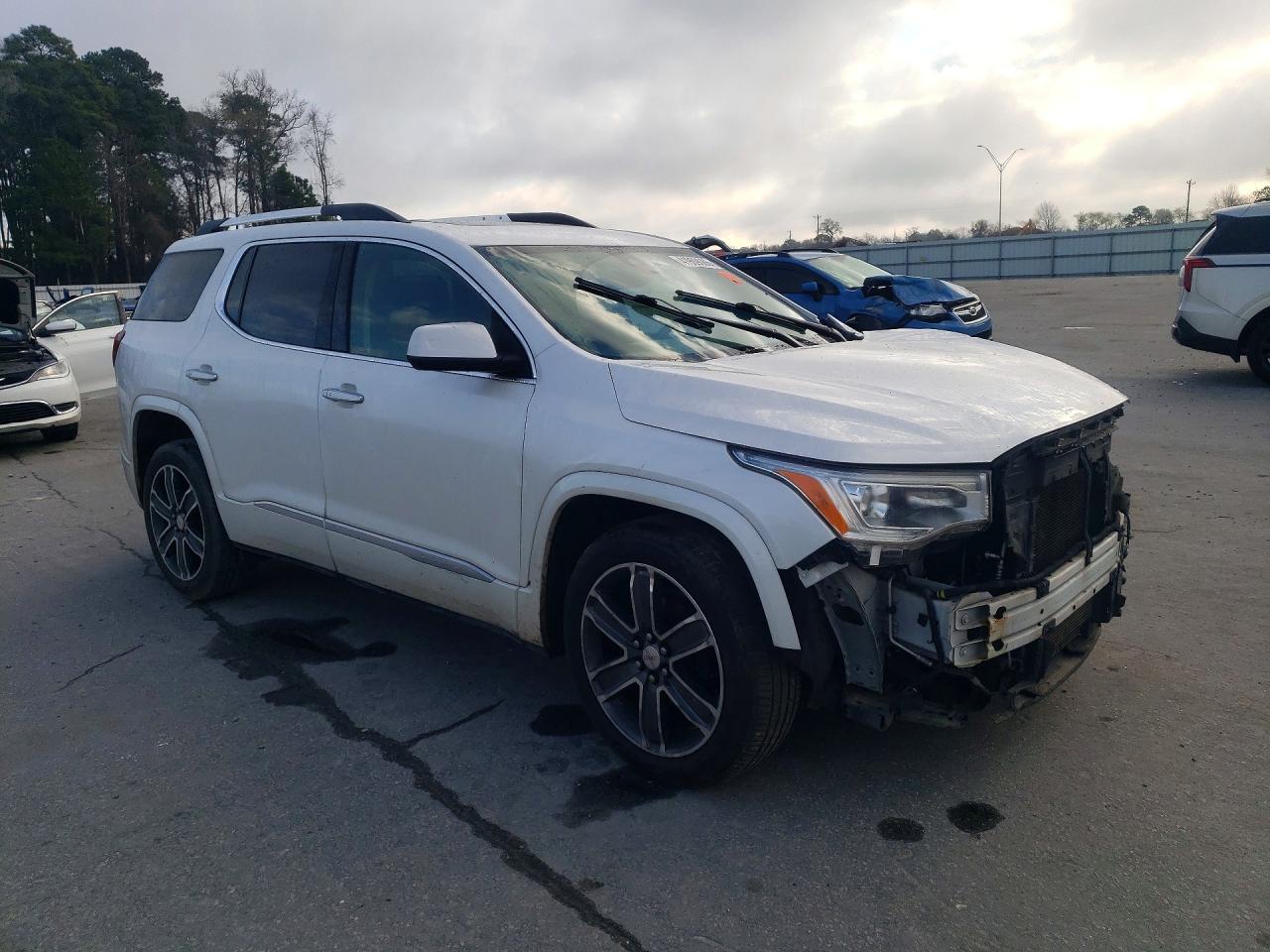 GMC Acadia Denali