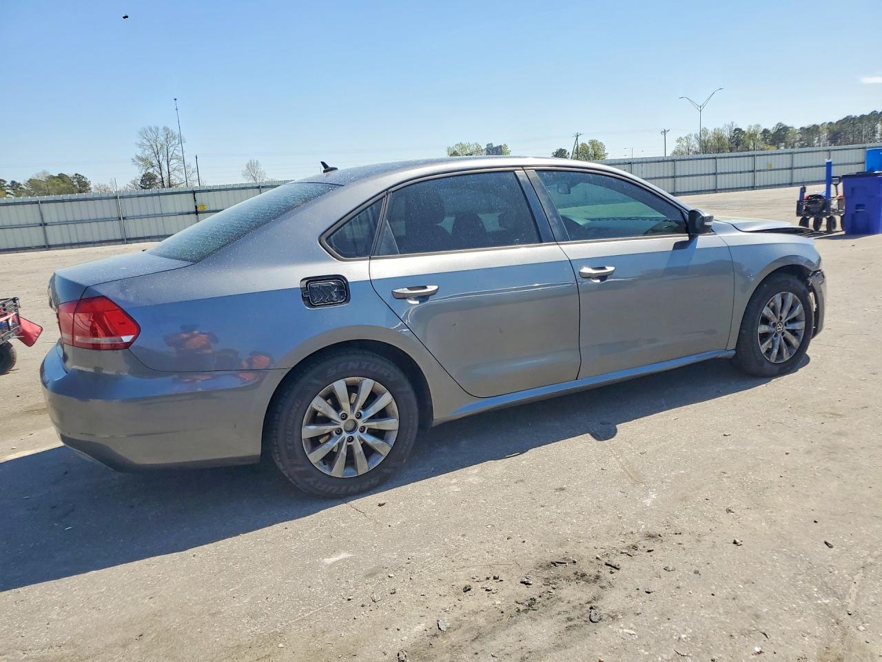 Volkswagen Passat S