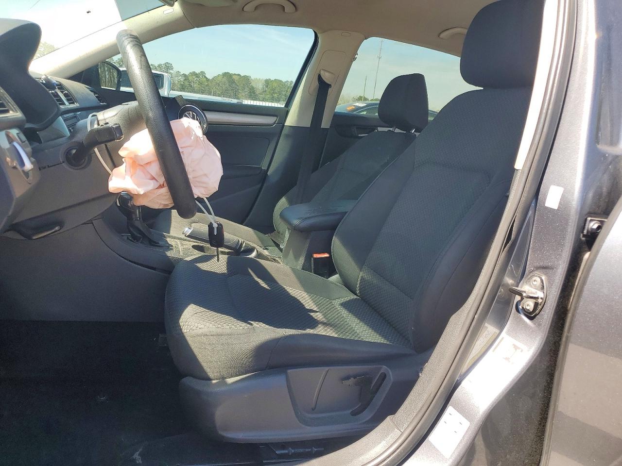Volkswagen Passat S