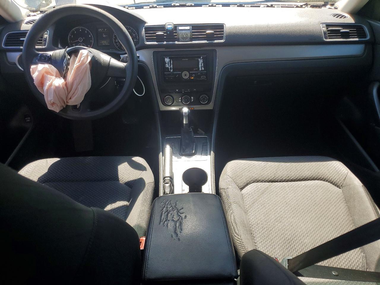 Volkswagen Passat S