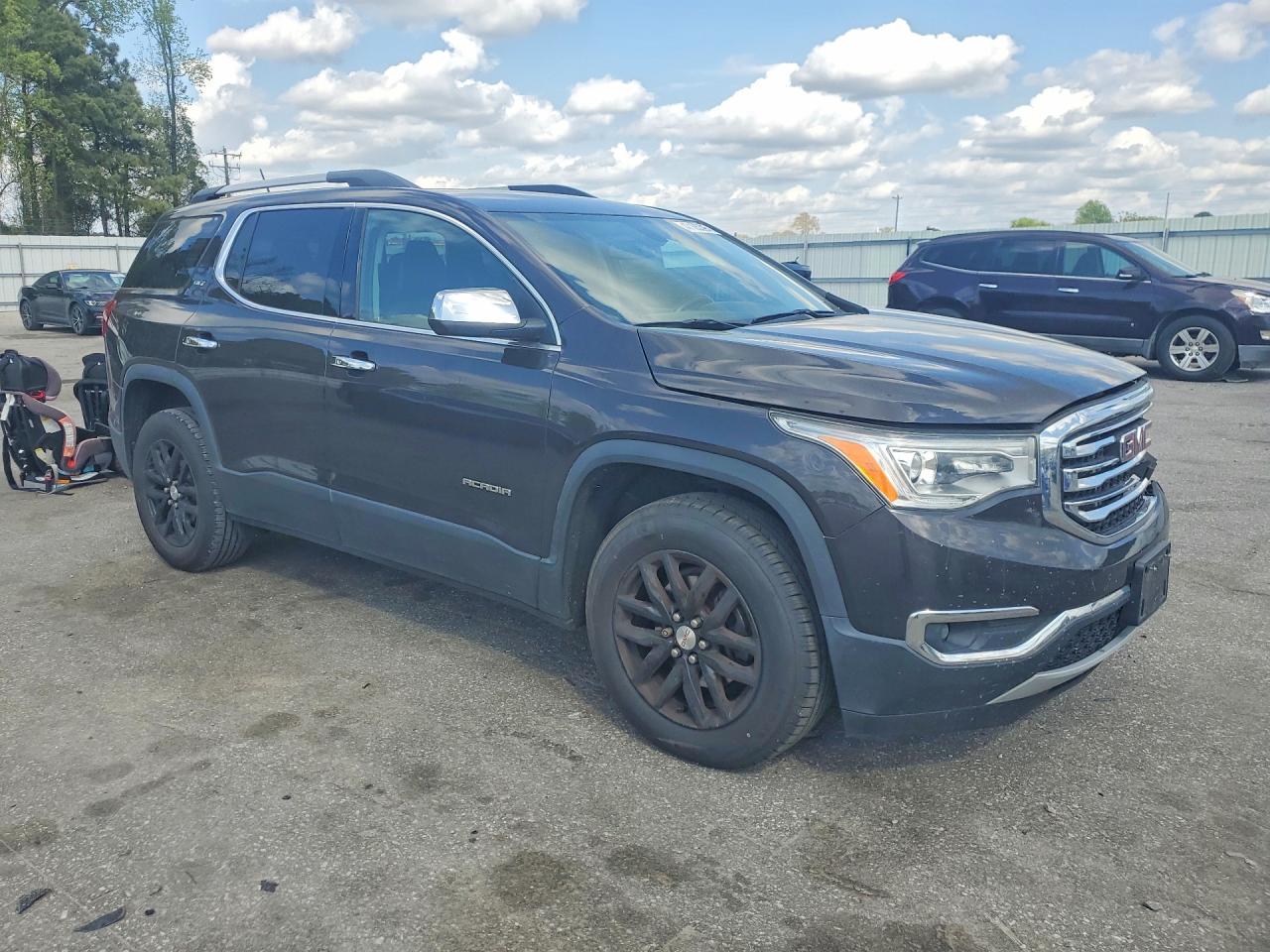 GMC Acadia Slt-1