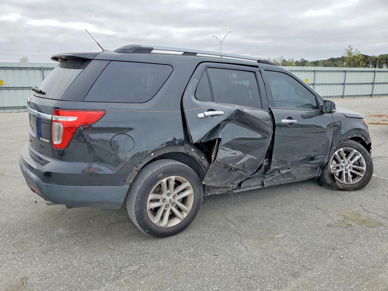 Ford Explorer Xlt