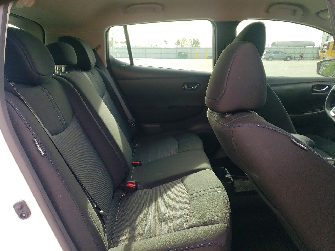 Nissan LEAF Sv Plus