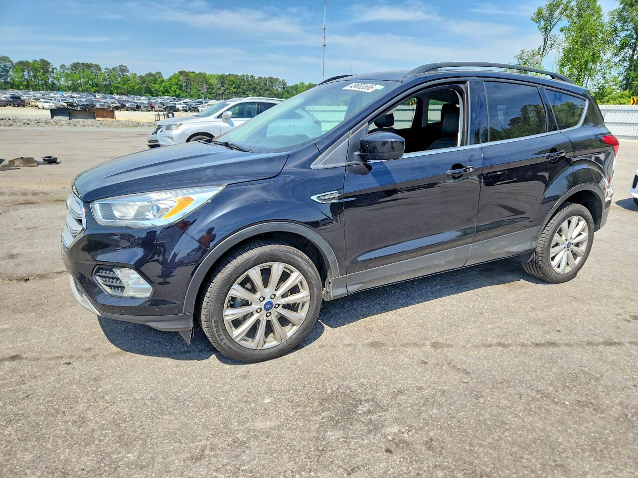 Salvage Ford Escape Image
