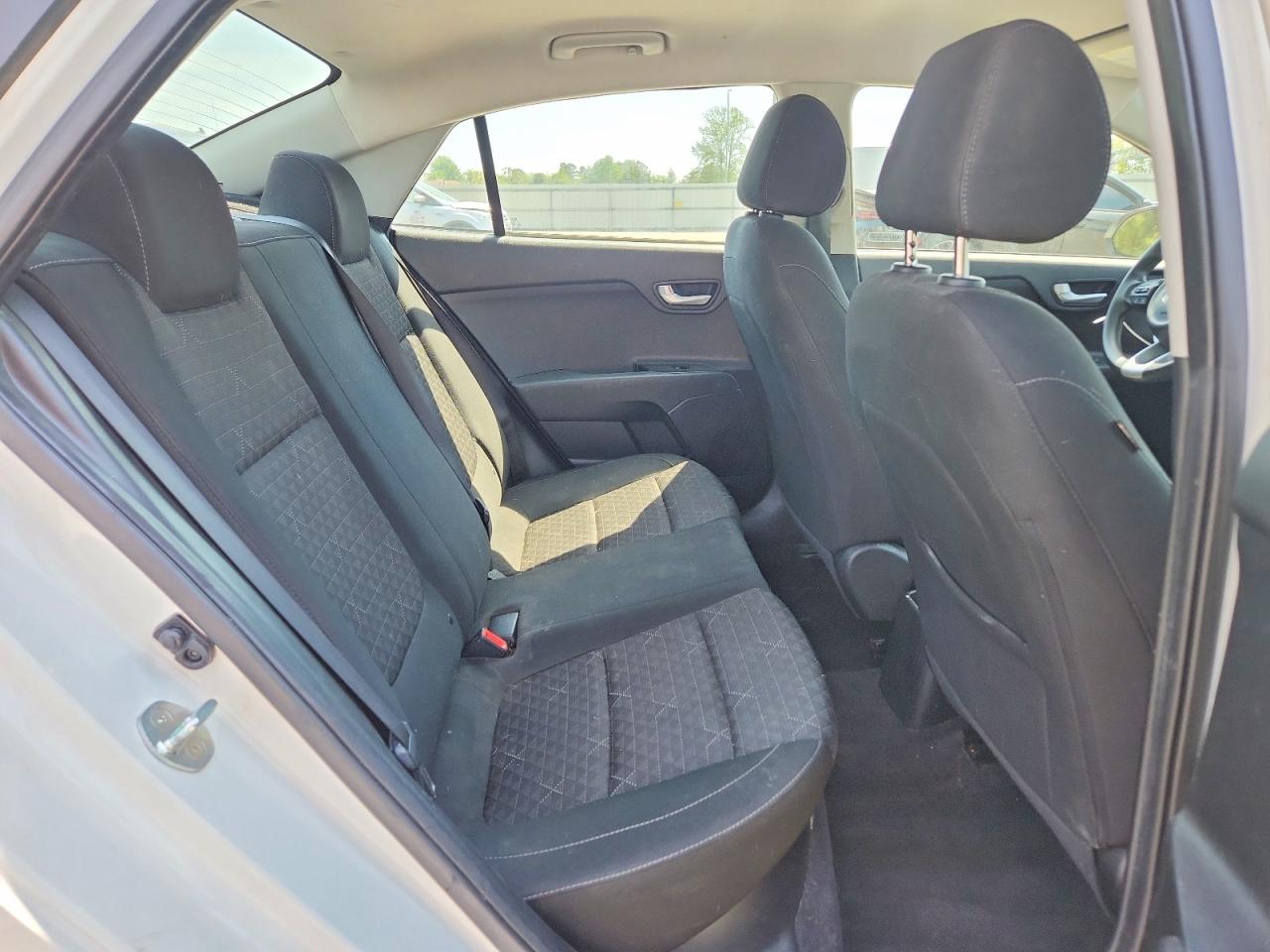 Kia Rio Lx