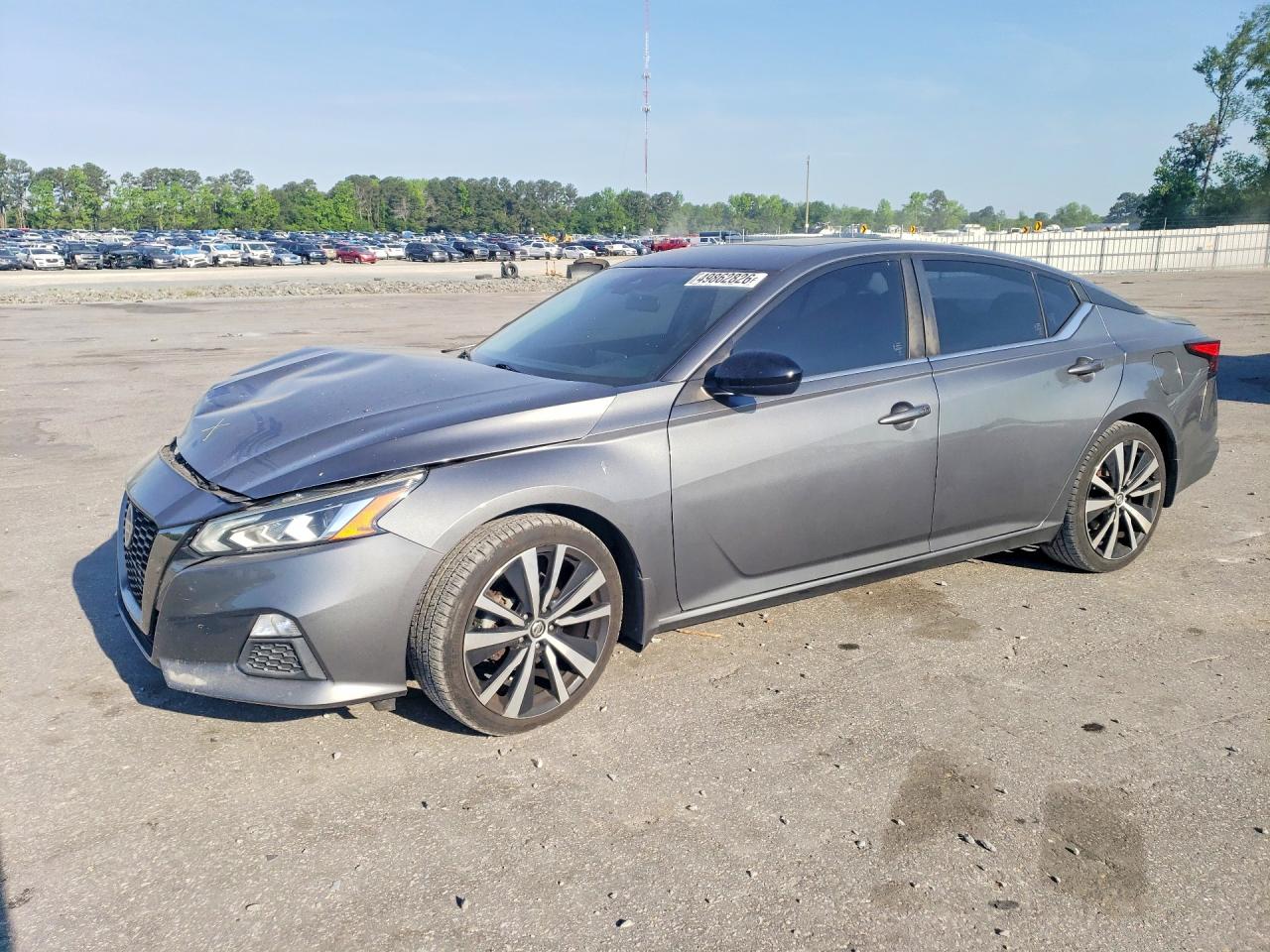Salvage Nissan Altima Image