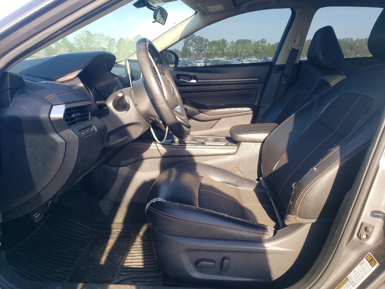 Nissan Altima Sr