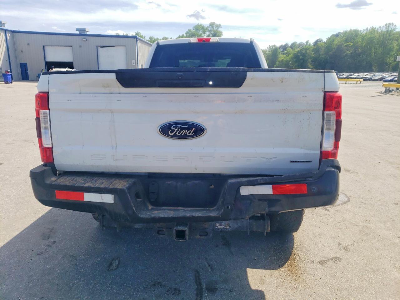 Ford F-250 Super Duty