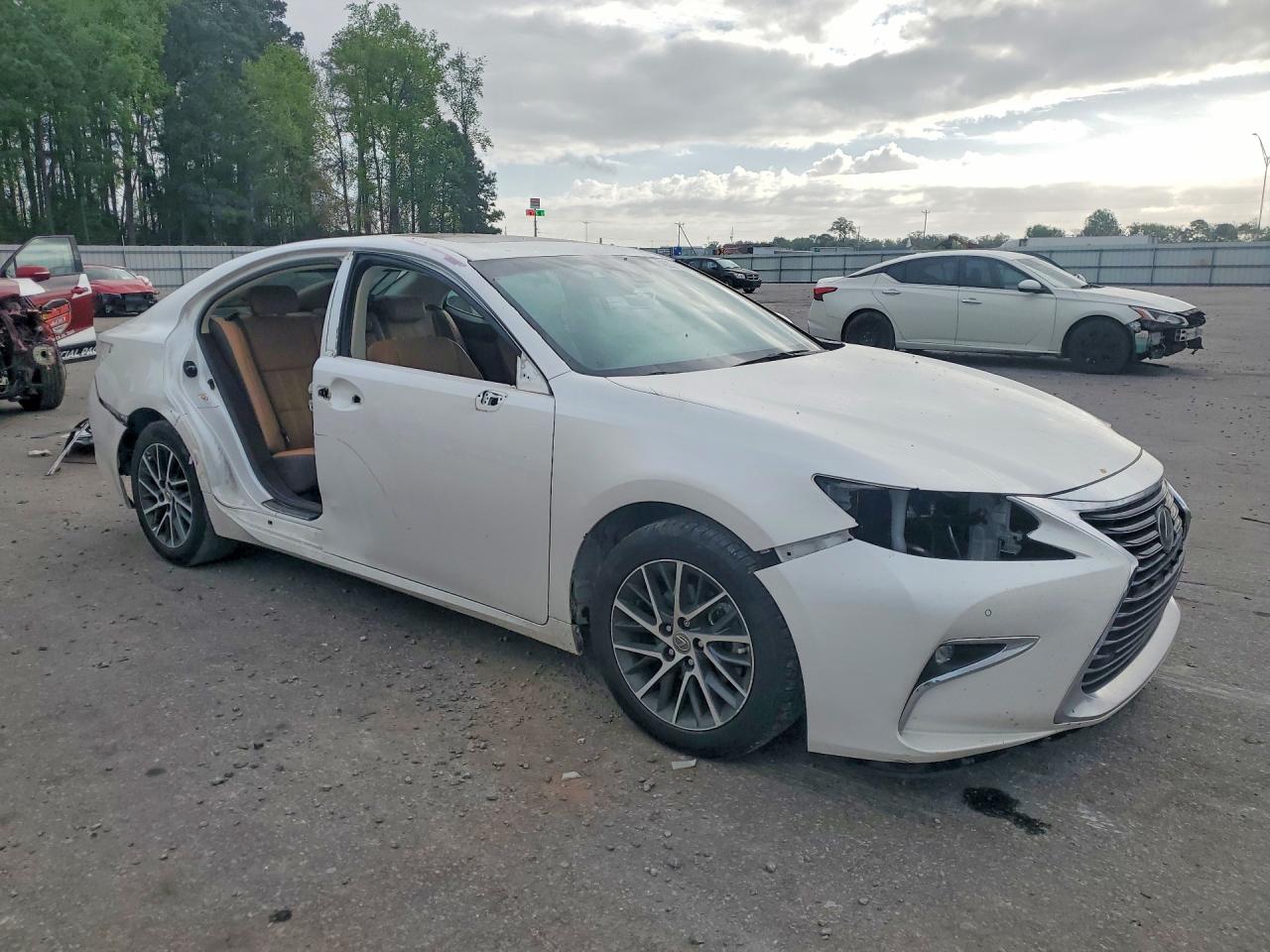 Lexus Es Base