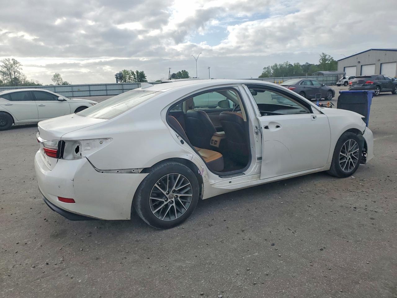 Lexus Es Base