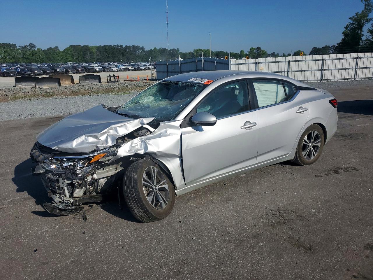 Salvage Nissan Sentra Image