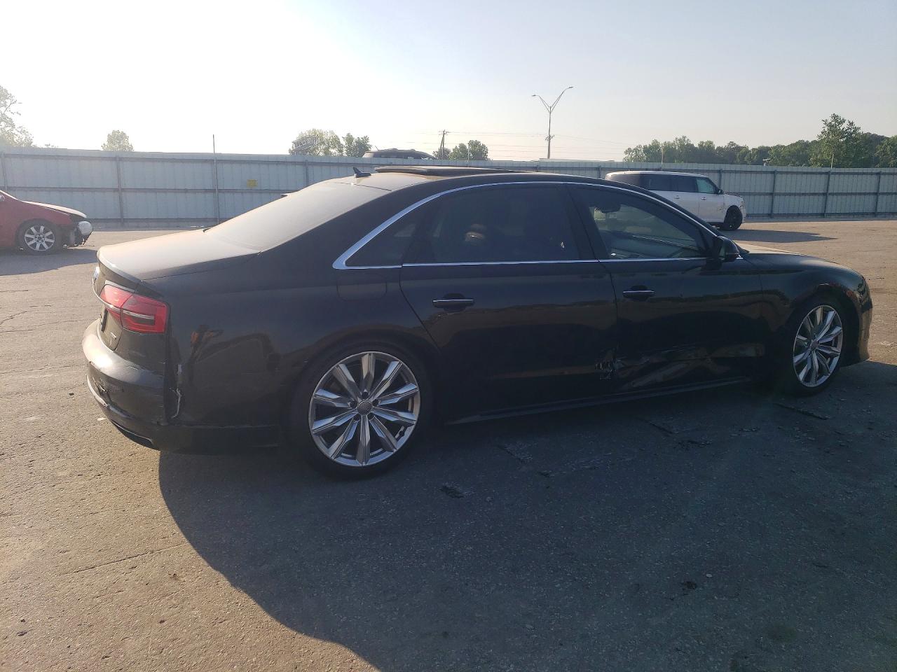 Audi A8 L Quattro
