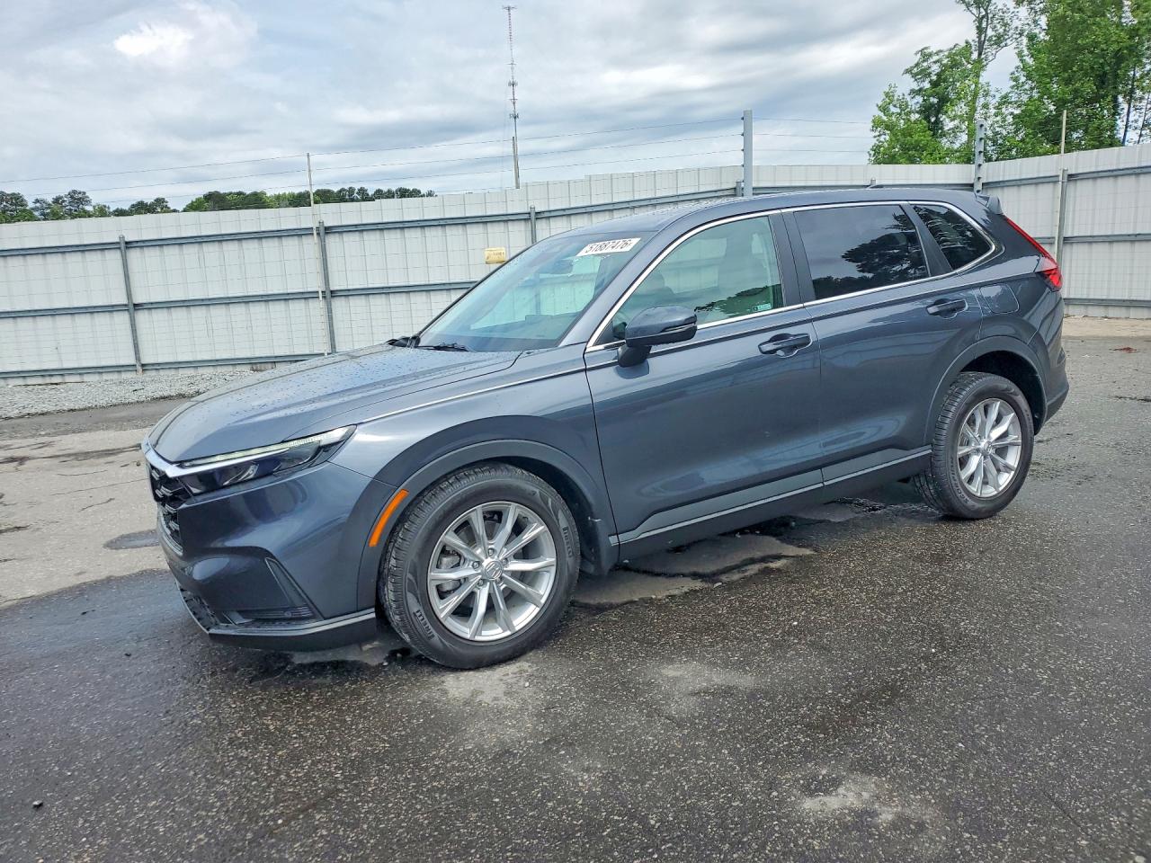 Salvage Honda Crv Image