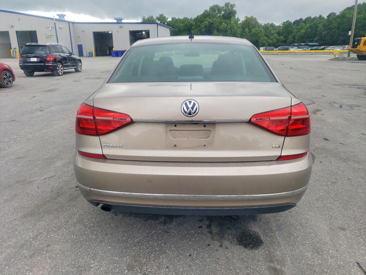 Volkswagen Passat S