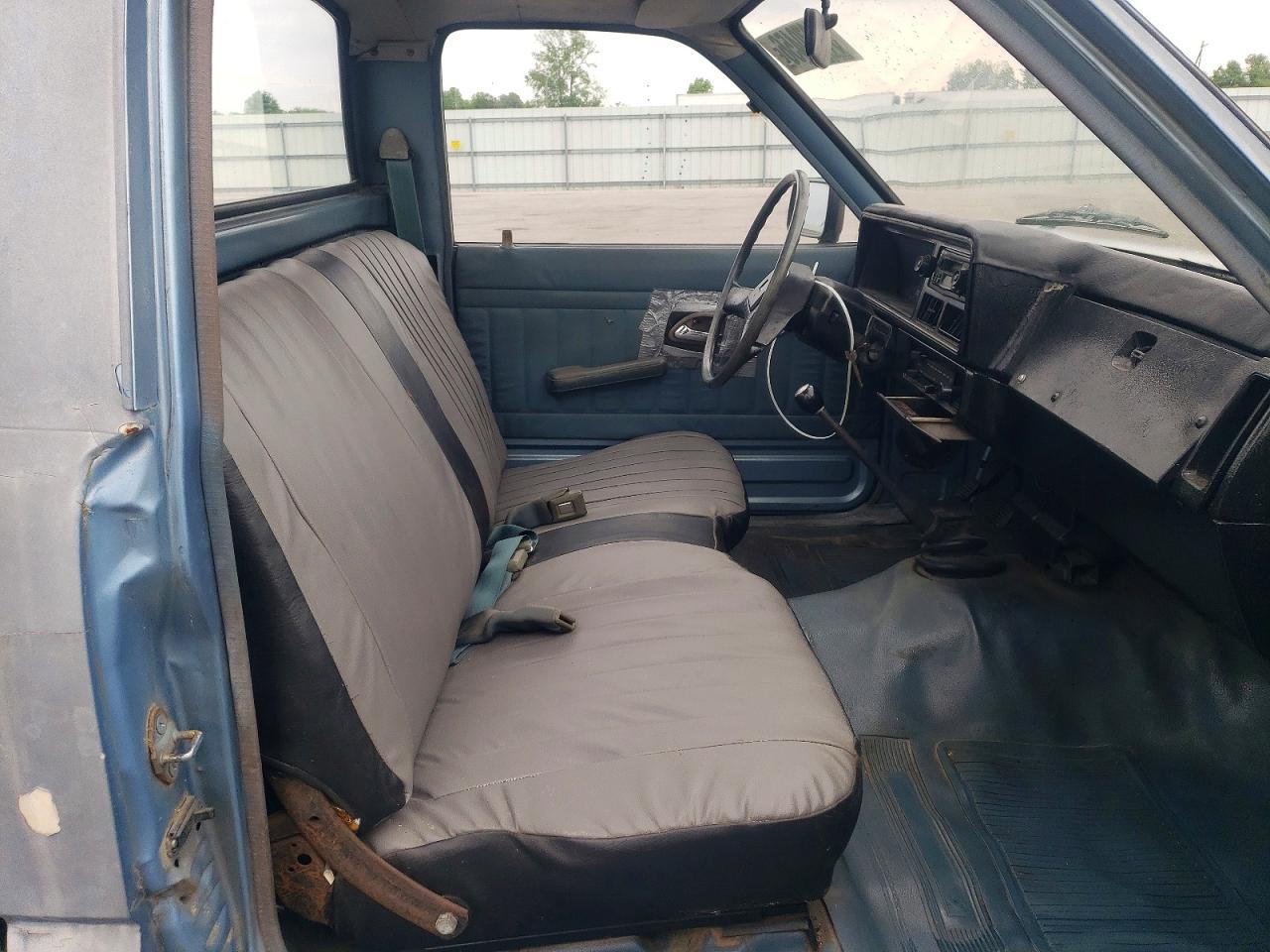 Isuzu Small Pu