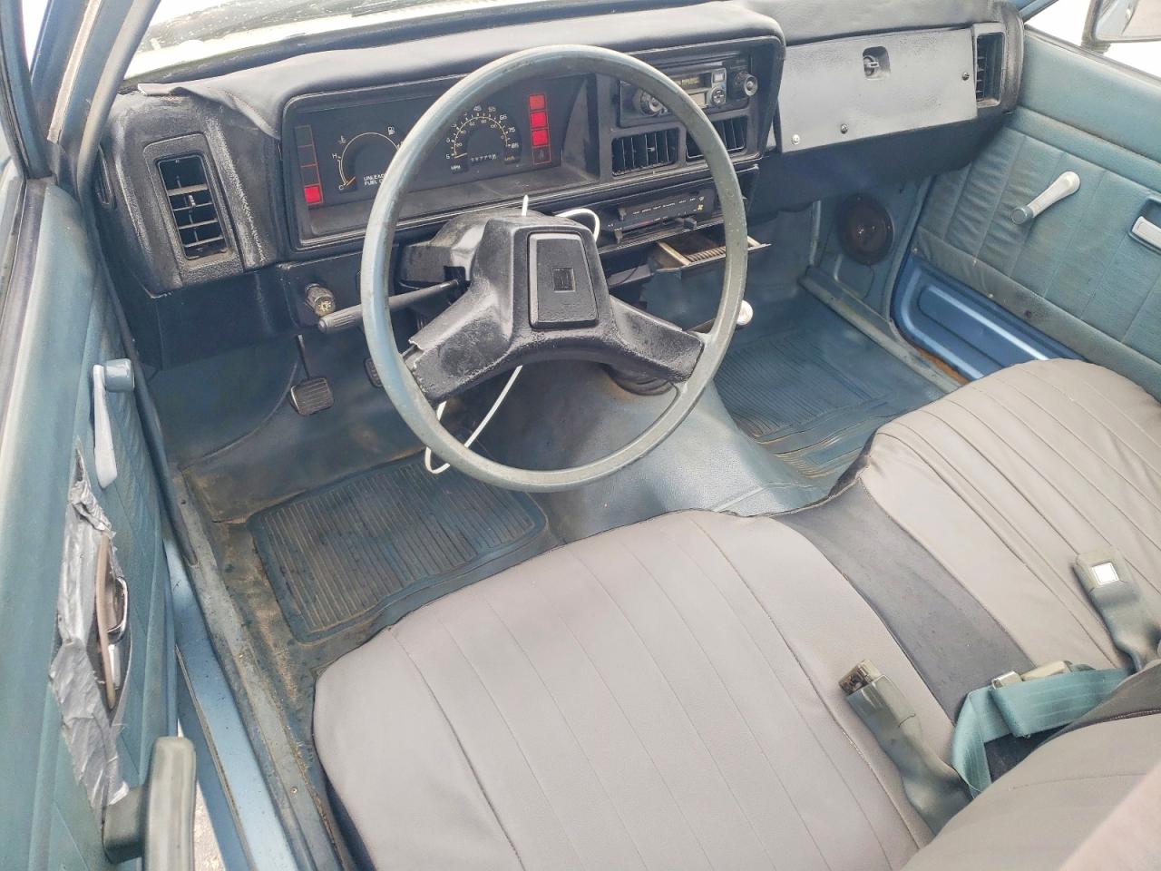 Isuzu Small Pu