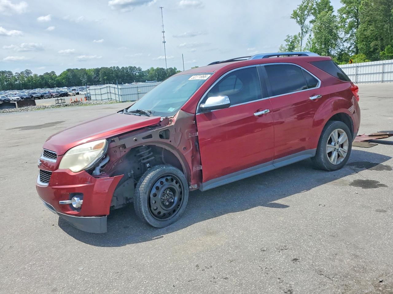 Salvage Chevrolet Equinox Image