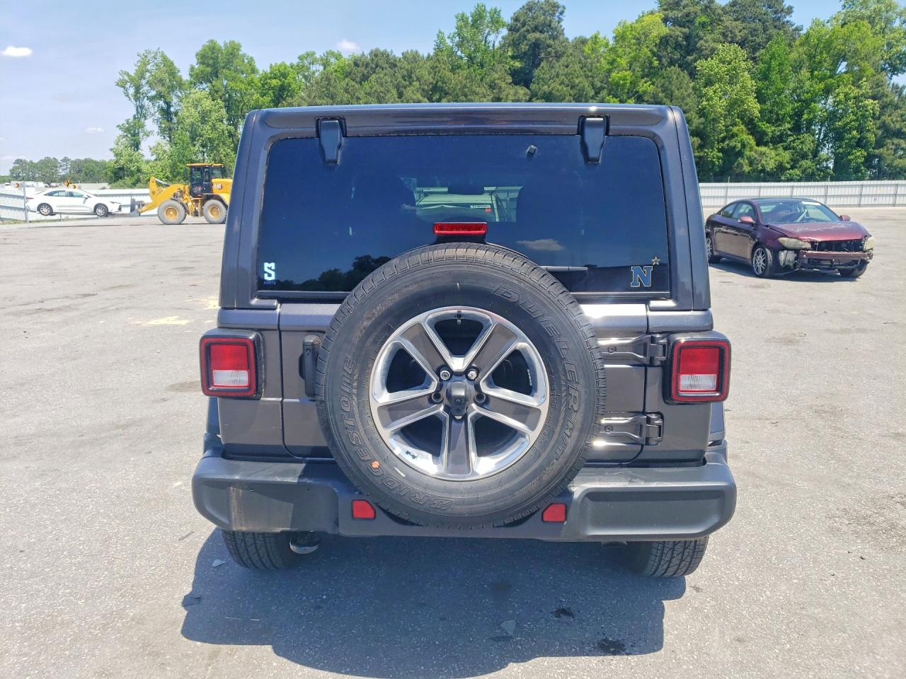 Jeep Wrangler Sahara
