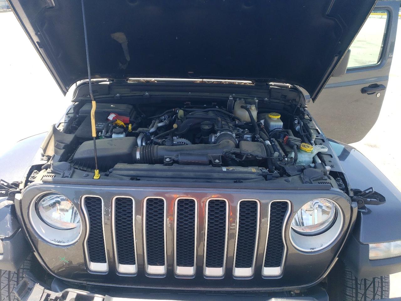 Jeep Wrangler Sahara