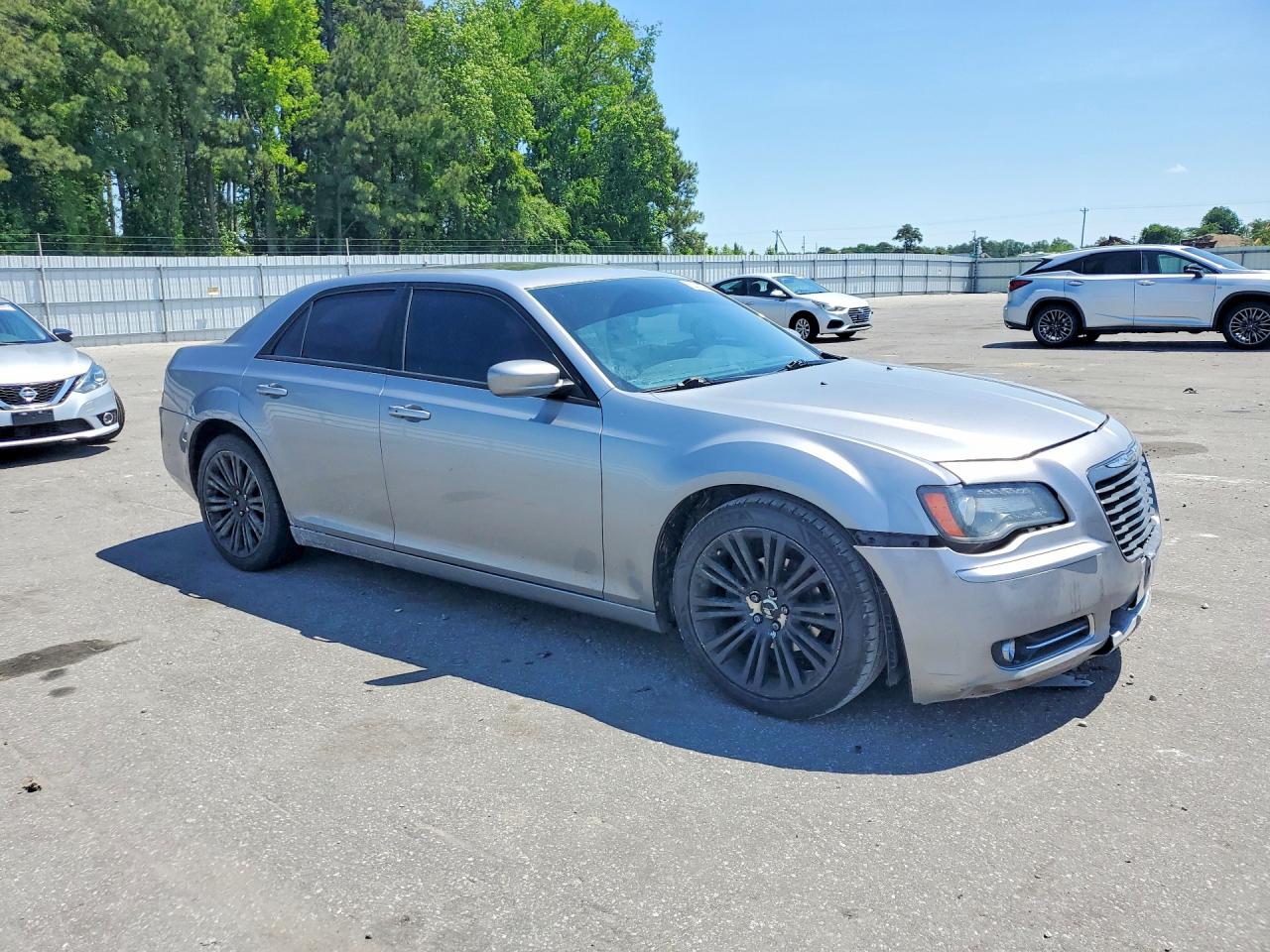 Chrysler 300 S