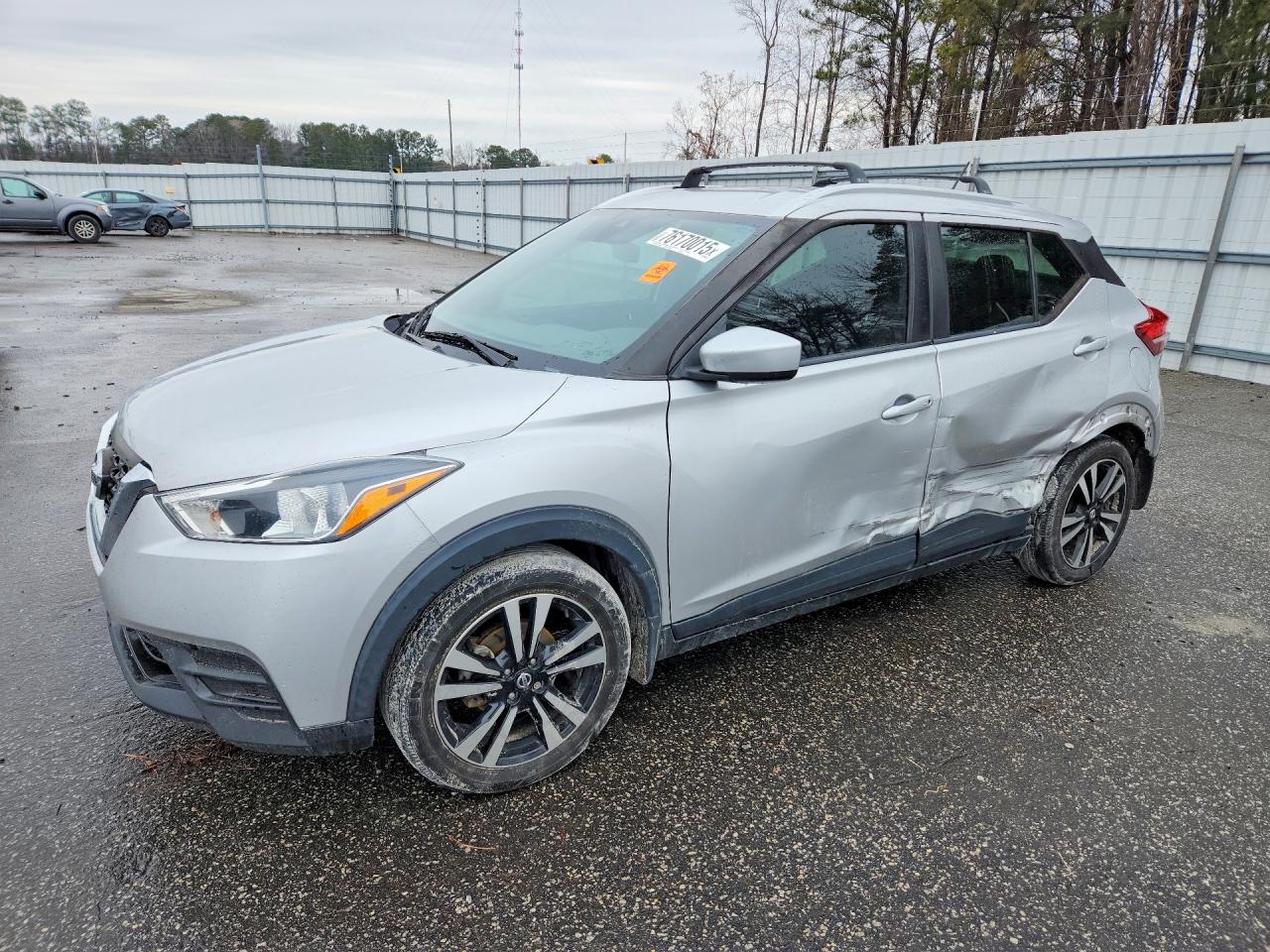 Salvage Nissan Kicks Image