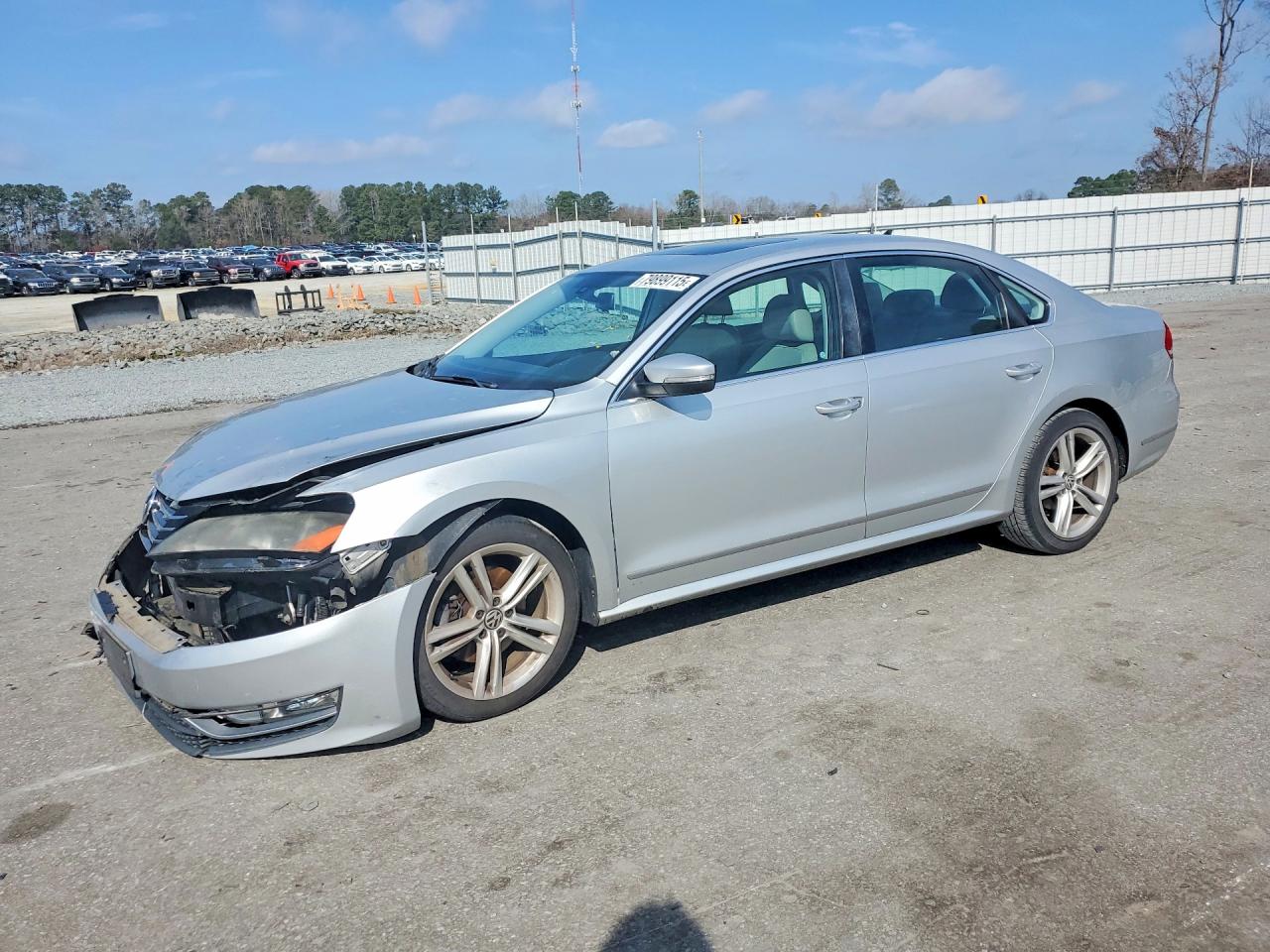Salvage Volkswagen Passat Image