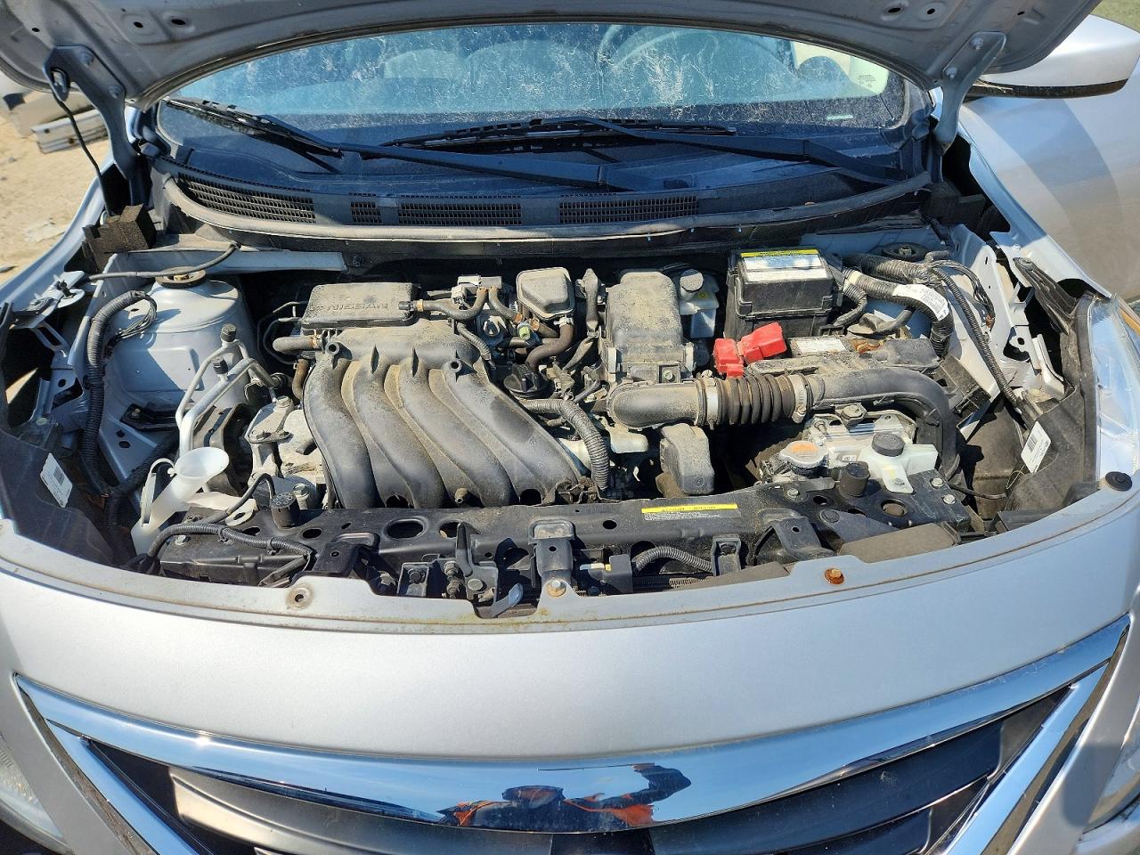 Nissan Versa 1.6 Sv