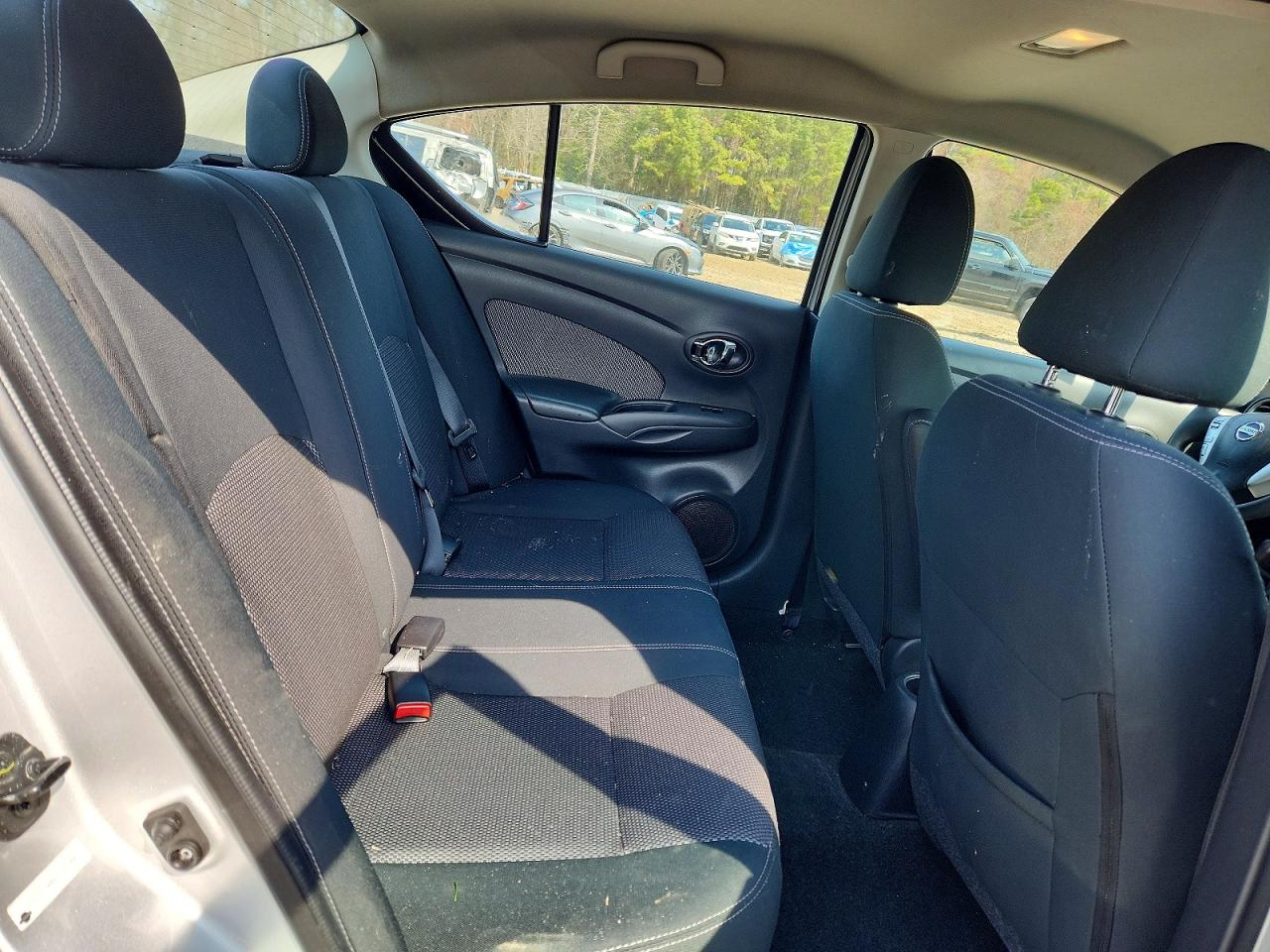 Nissan Versa 1.6 Sv