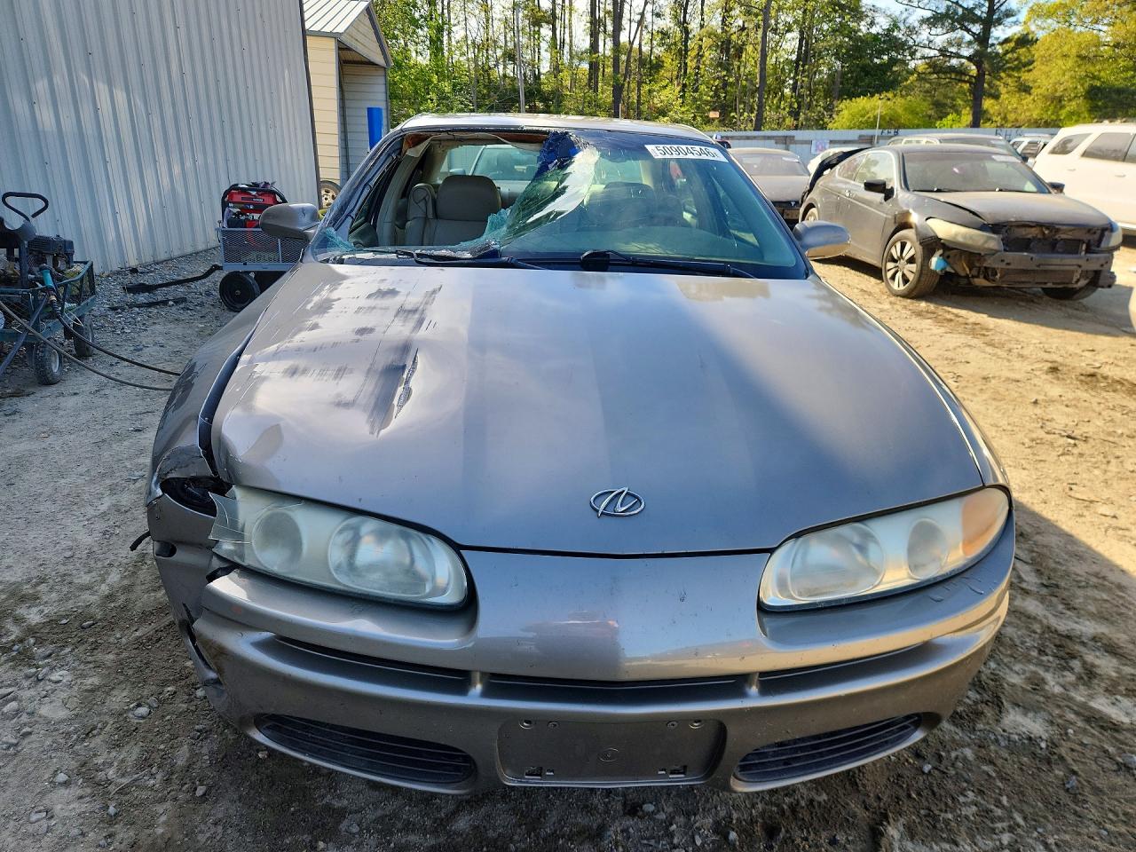 Oldsmobile Aurora