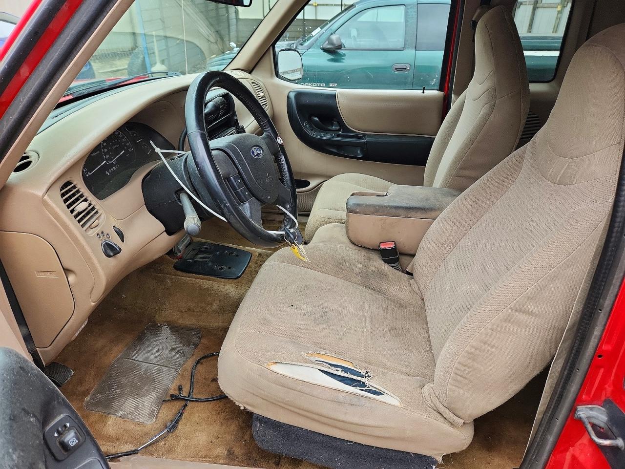 Ford Ranger Super Cab