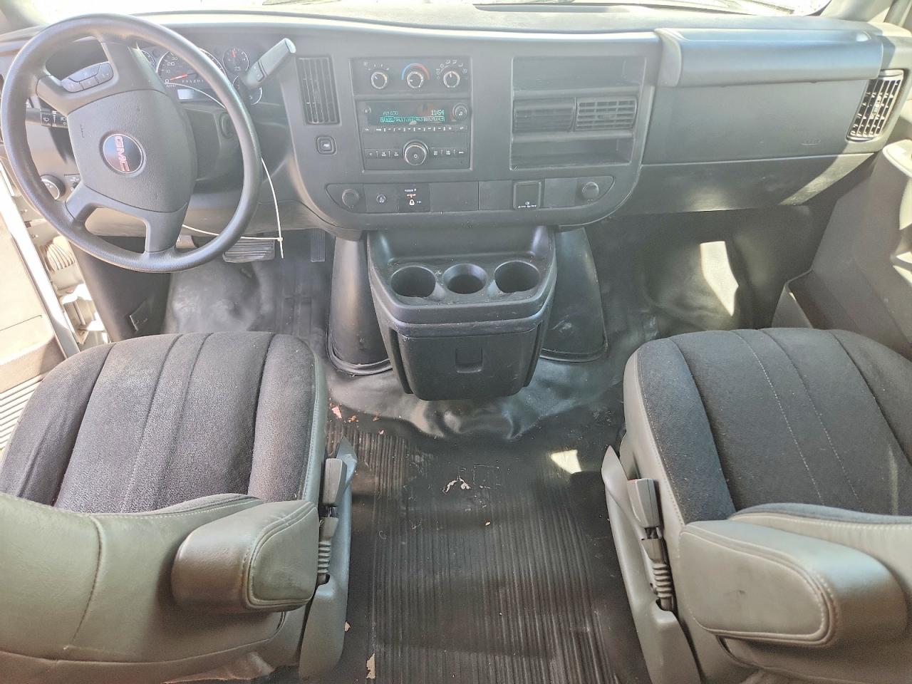 GMC Savana G2500